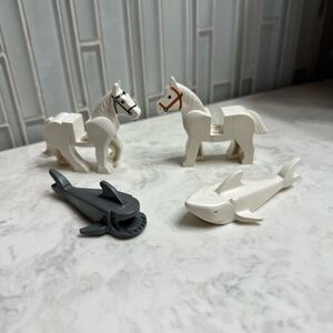 Lego Sharks and Horses | White & Gray Lego Animals